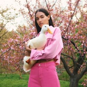 Meet your Posher, Caroline